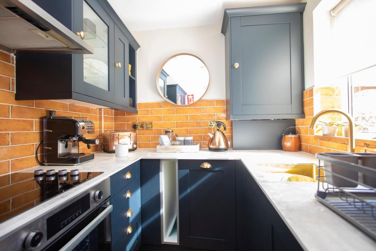 Stunning Warwick Victorian Townhouse - Beautifully Renovated, Free Parking - 5 Min Walk To Warwick Castle & Historic Town Centre - Perfect Uk Break And Base For Exploring Cotswolds Villa Dış mekan fotoğraf